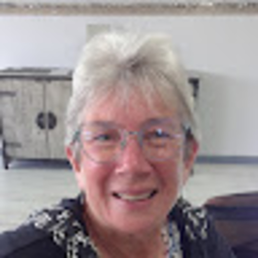 Meet your Posher, Sheila